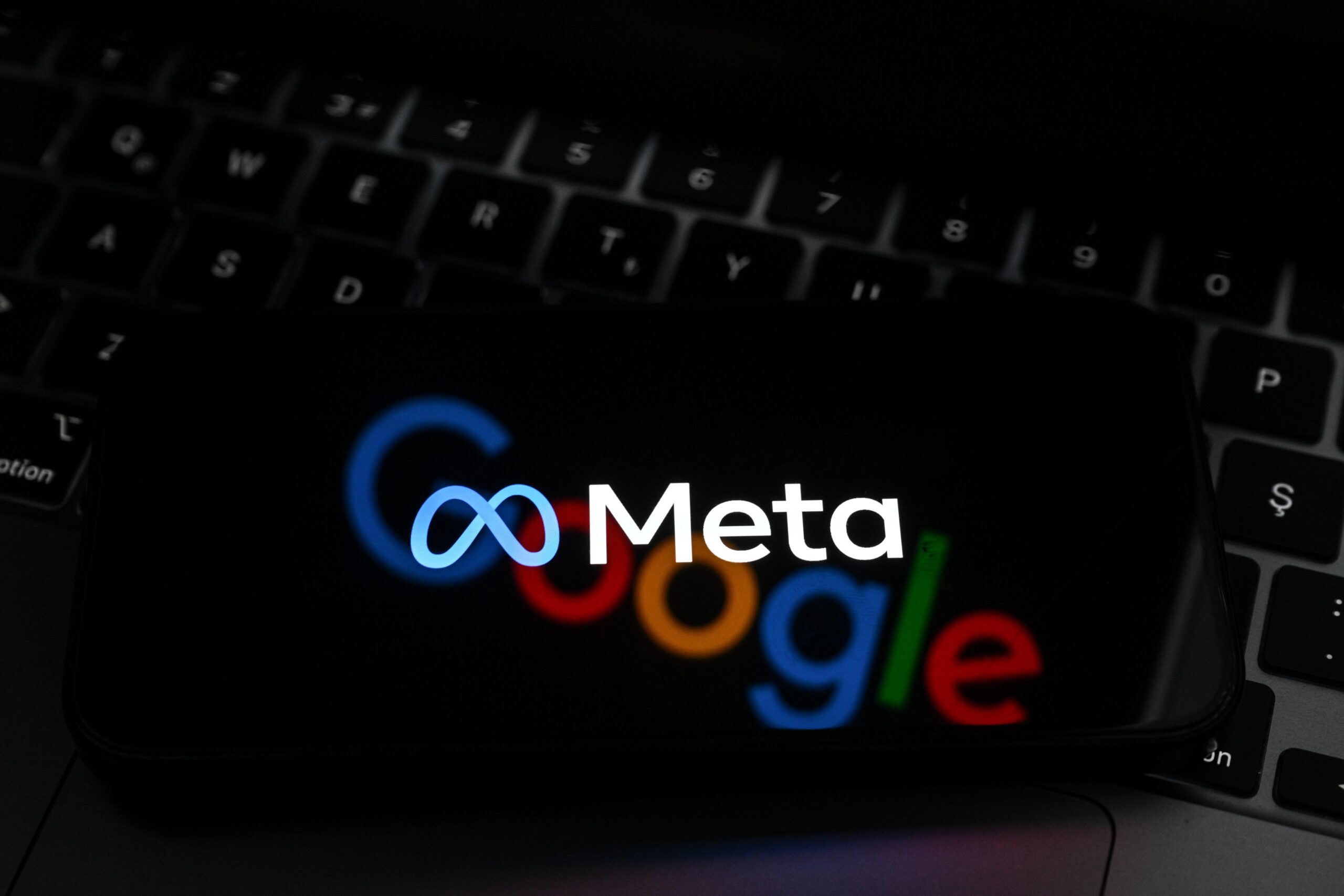 Global: Amnesty launches ‘Breaking up with Big Tech’ briefing 