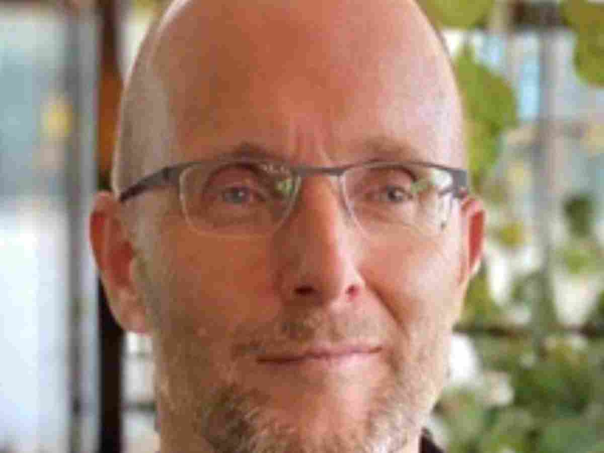 Jonathan Cook stopped by cops in pro-Palestine crackdown