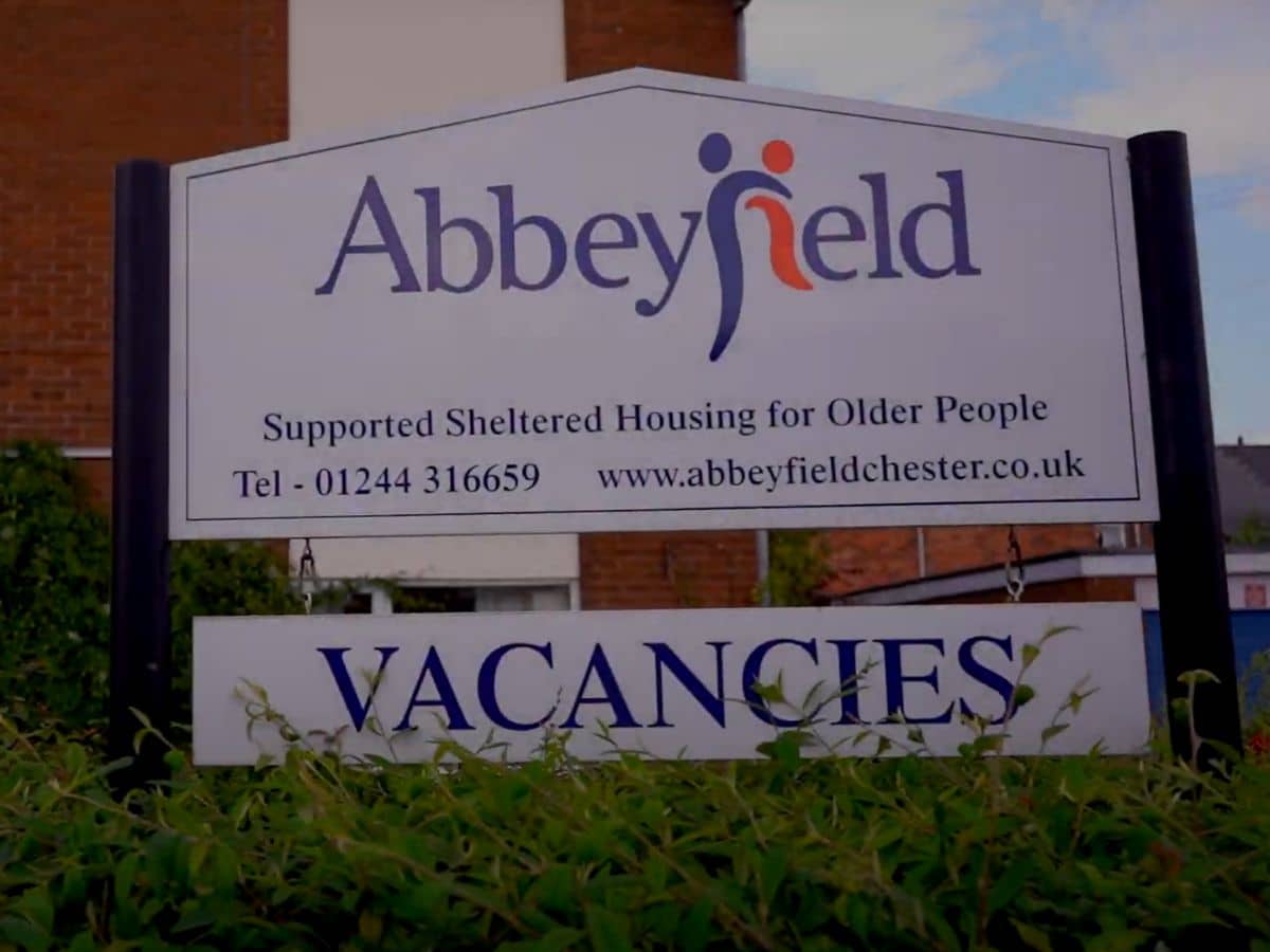 Abbeyfield Chester retirement home criticised by residents