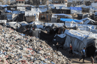 Gaza families forced to live in garbage dumps