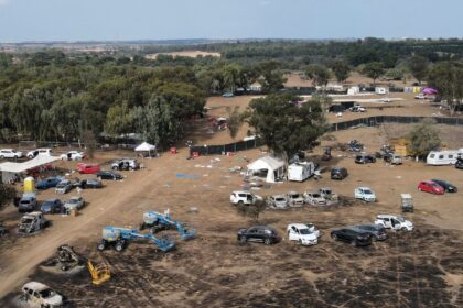 Israeli soldier confirms troops ordered to stand down on 7 October