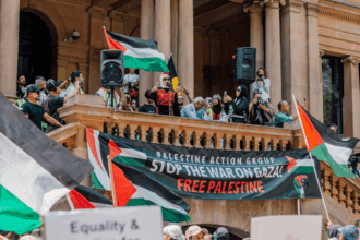 Jewish anti-genocide protester puts cops in their place