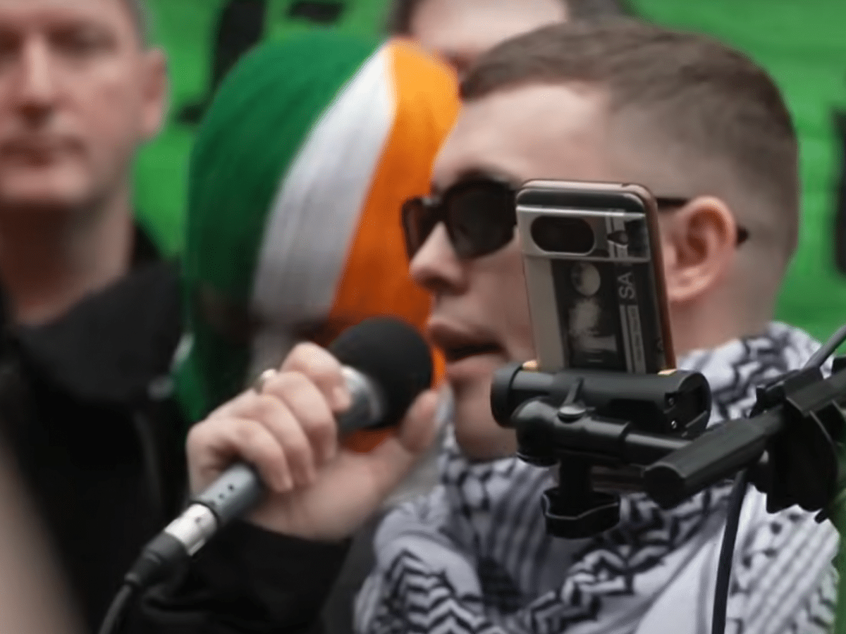 Kneecap escape terrorism charges