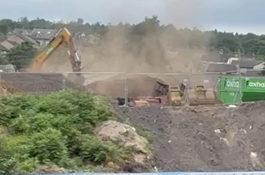 Labour council 'gaslighting' locals on toxic asbestos danger