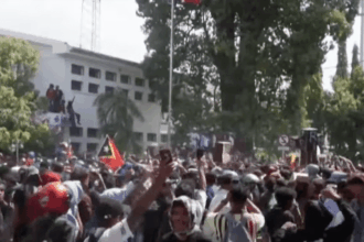 Timor-Leste youth confront greedy MPs