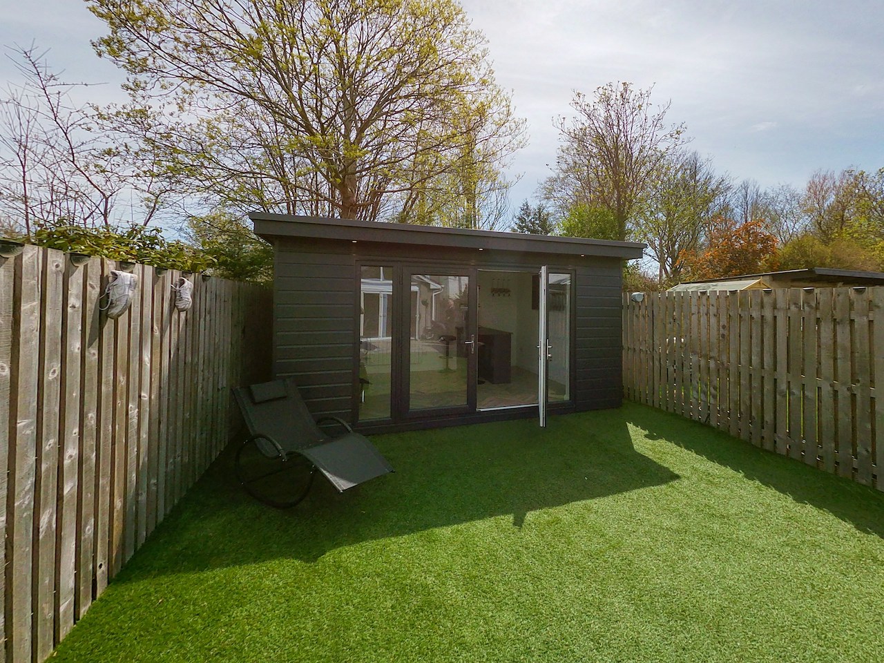 Why Garden Rooms Are the Smartest Home Upgrade of 2025