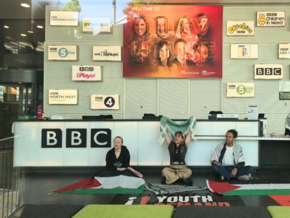 Youth Demand occupy BBC lobby to protest anti-Palestine bias