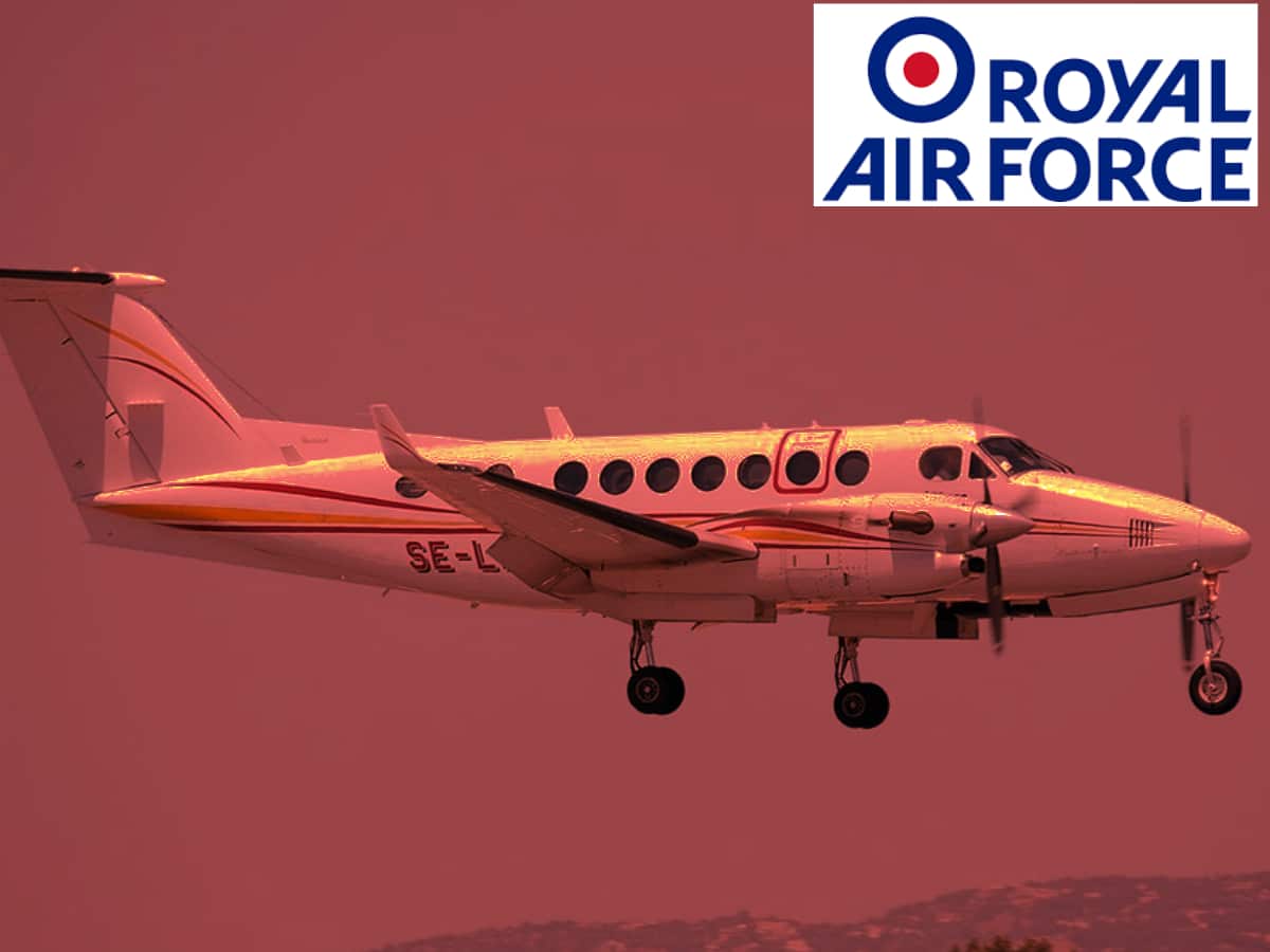 Declassified bust US spy plane leaving British air base