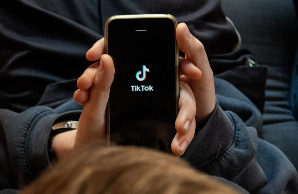 France: TikTok still steering vulnerable children and young people towards depressive and suicidal content 