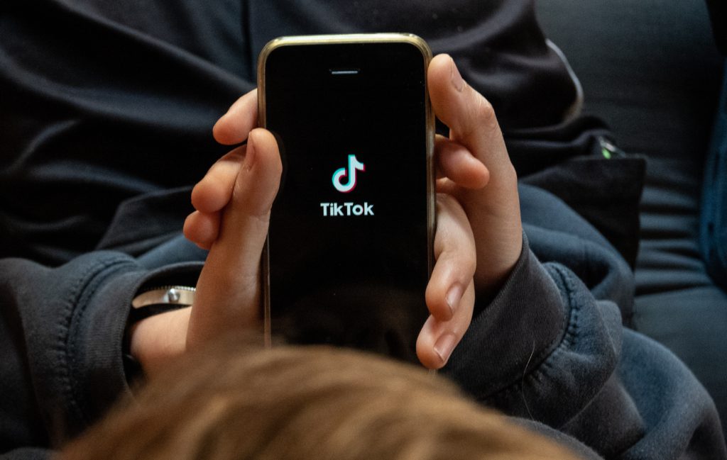 France: TikTok still steering vulnerable children and young people towards depressive and suicidal content