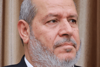 Hamas backs Gaza administration, weapons talks continue