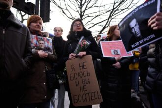 Russia: Move to label Navalny’s Anti-Corruption Foundation a “terrorist organization” puts thousands in danger