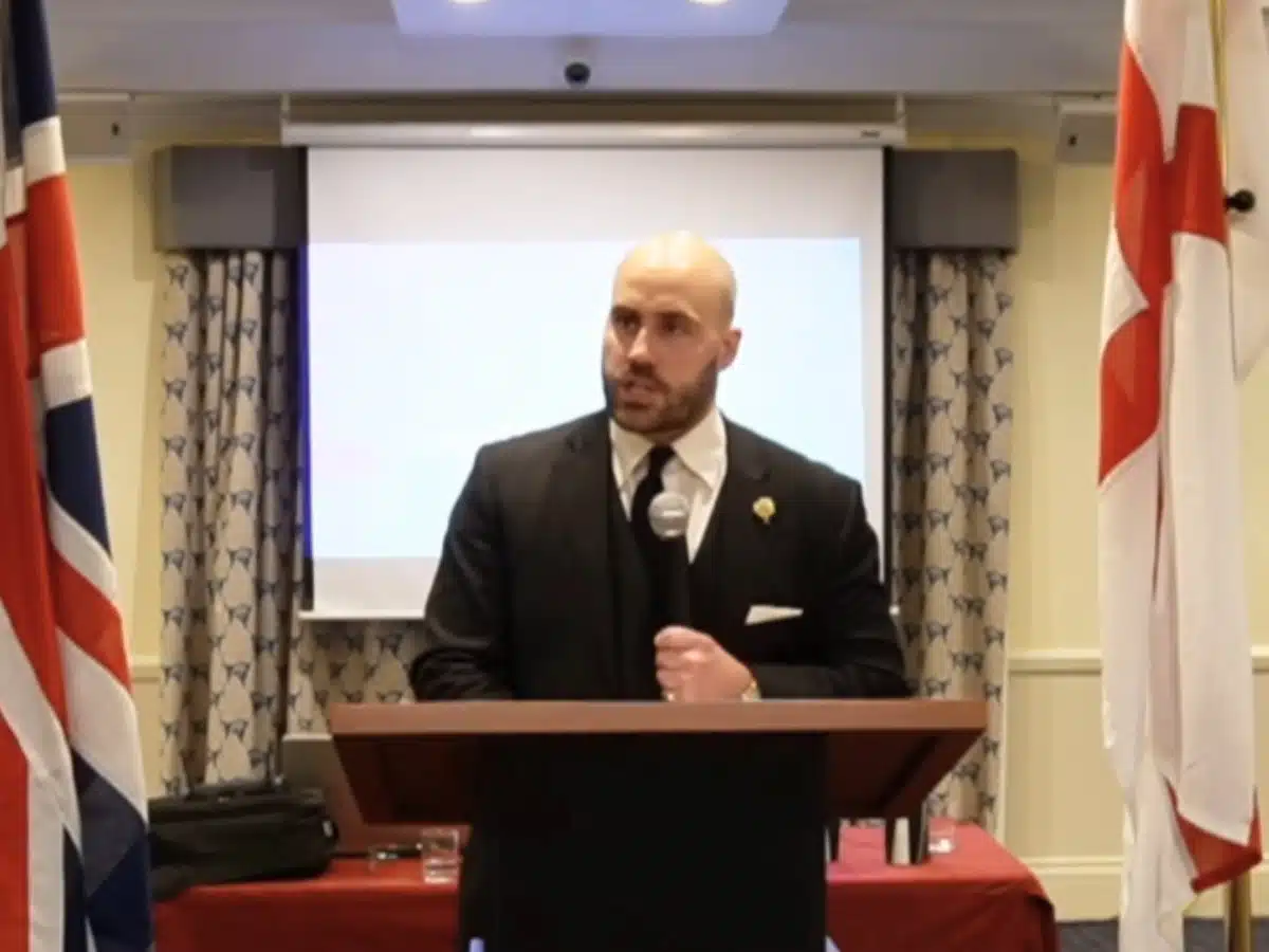 UKIP leader Nick Tenconi shows himself to be complete buffoon