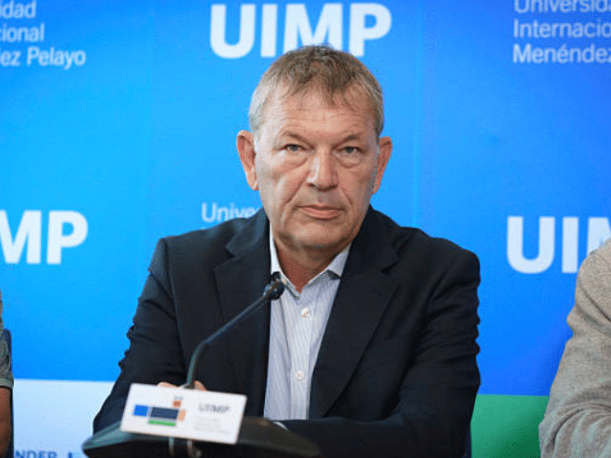 UNRWA chief begs for ceasefire