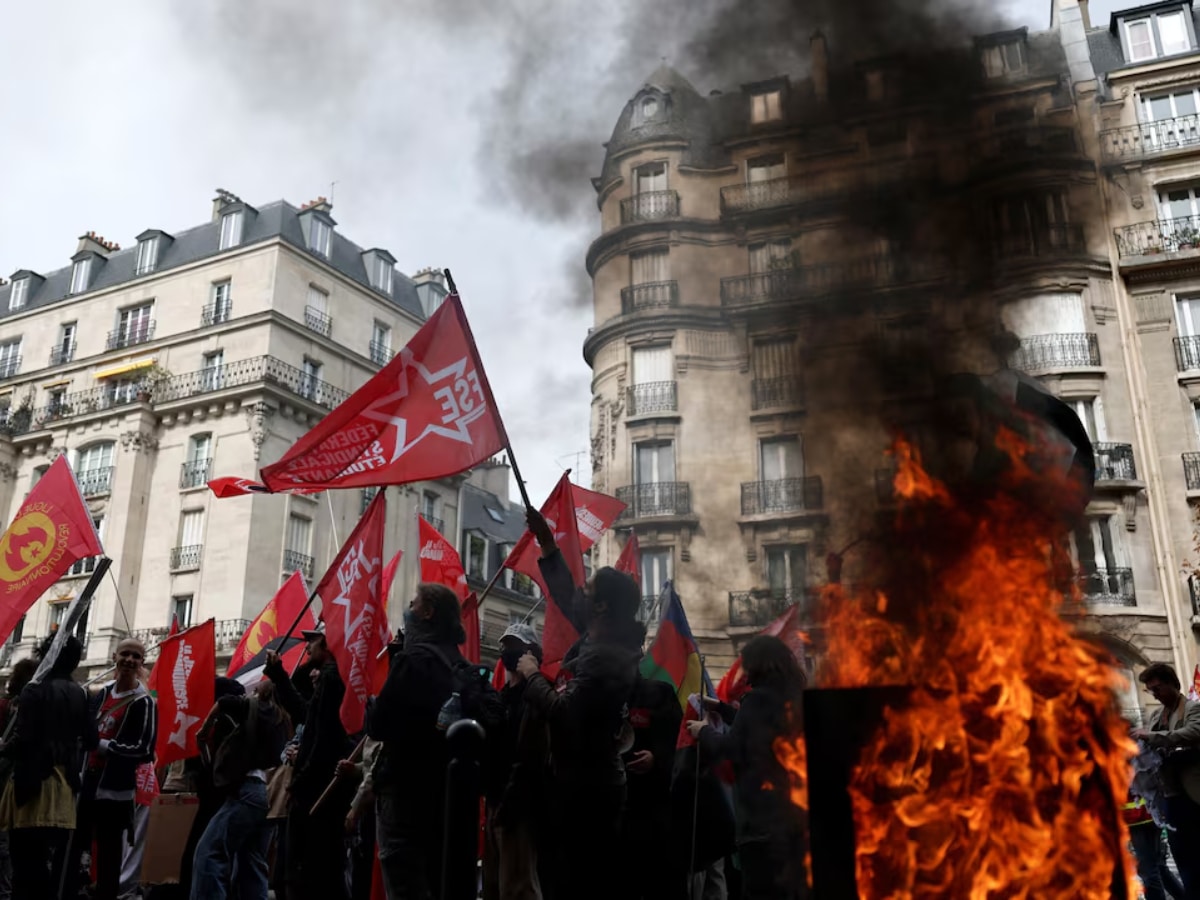 new day of nationwide strikes in France maintains pressure on PM
