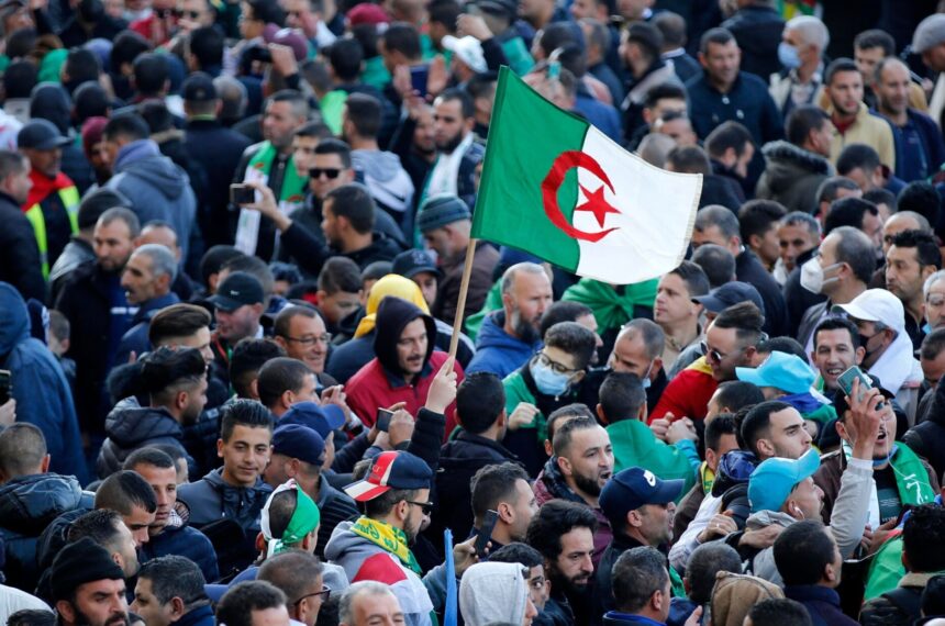 Algeria: Immediately drop charges against Hirak activists