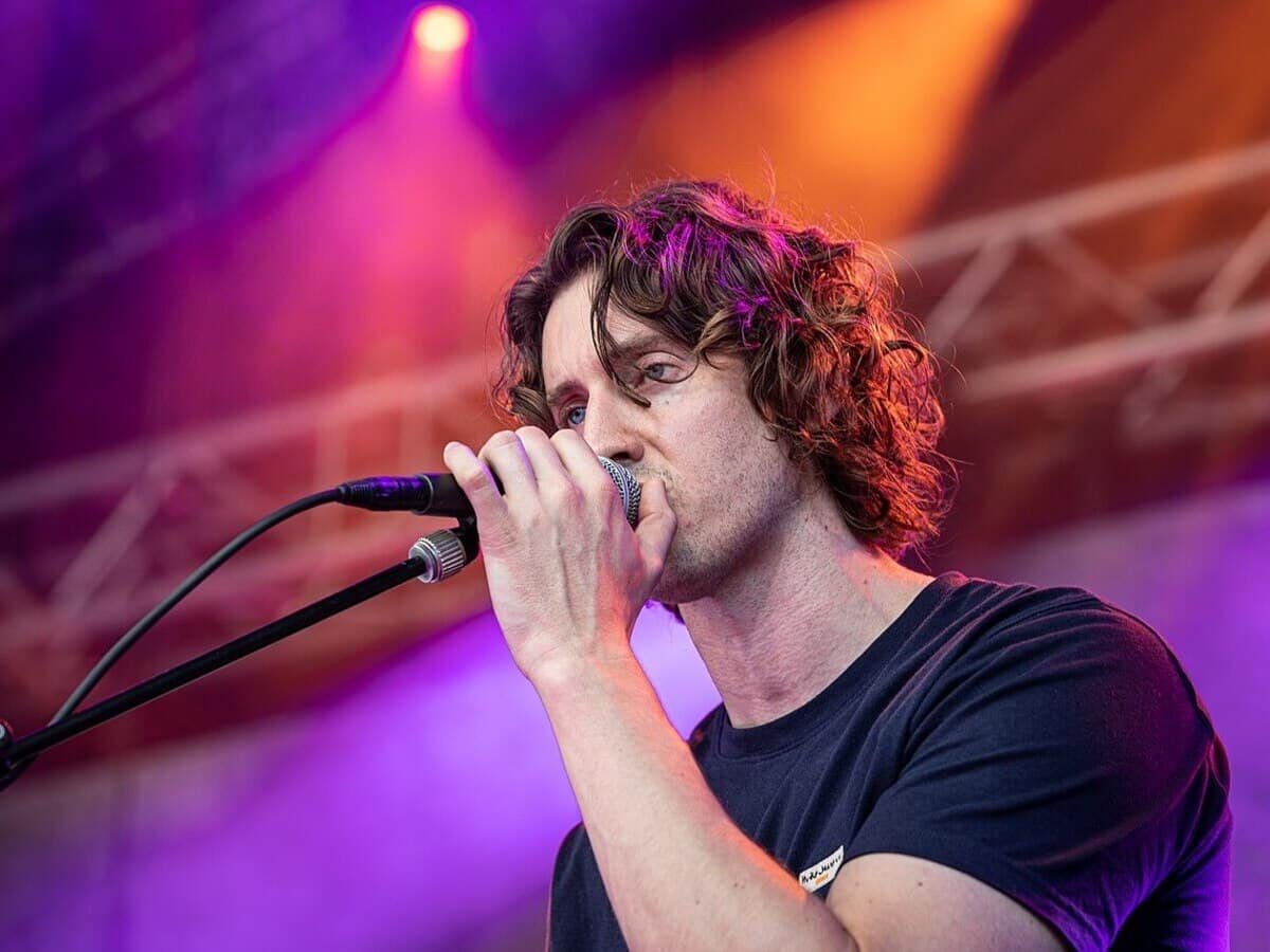 Australian record label accused of Dean Lewis cover-up