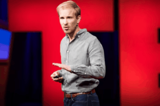 BBC censors author over Trump criticism