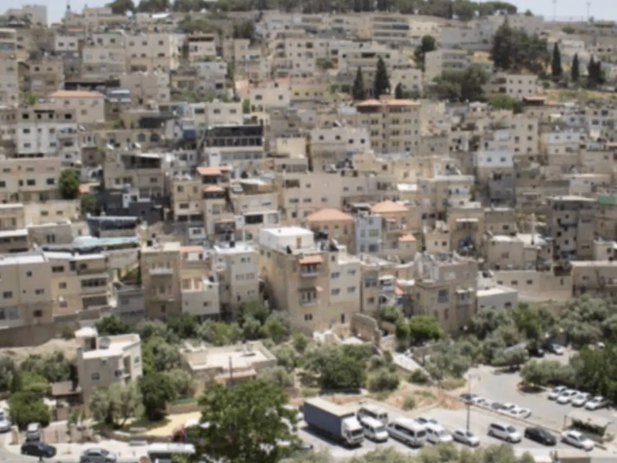 East Jerusalem evictions: Israel removes Palestinian families