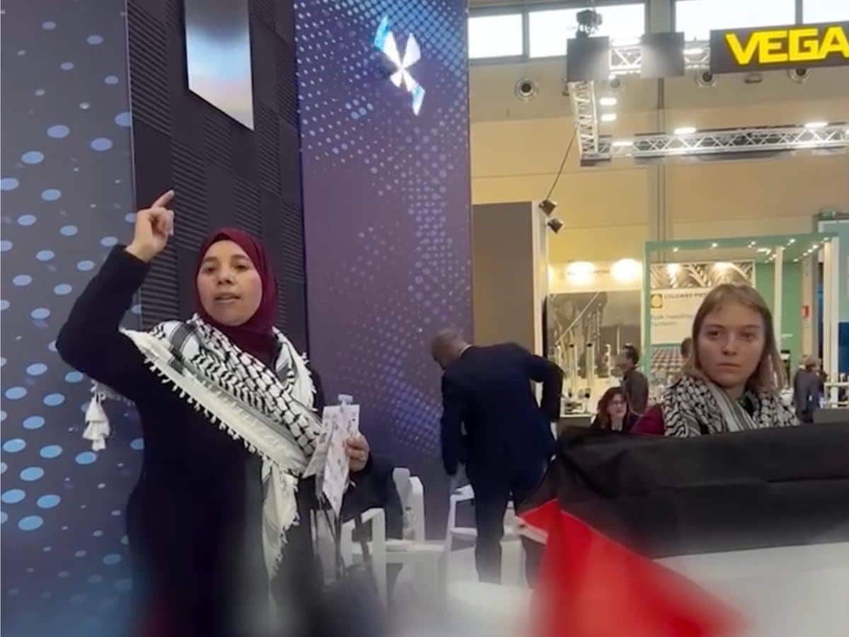 Ecomondo activists disrupt Italian fair over companies’ Israel ties