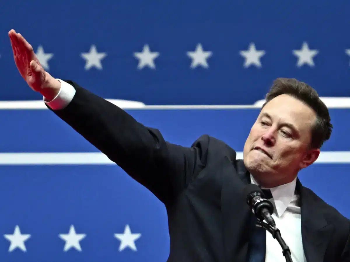 Elon Musk whines about people noticing Nazi-like behaviour