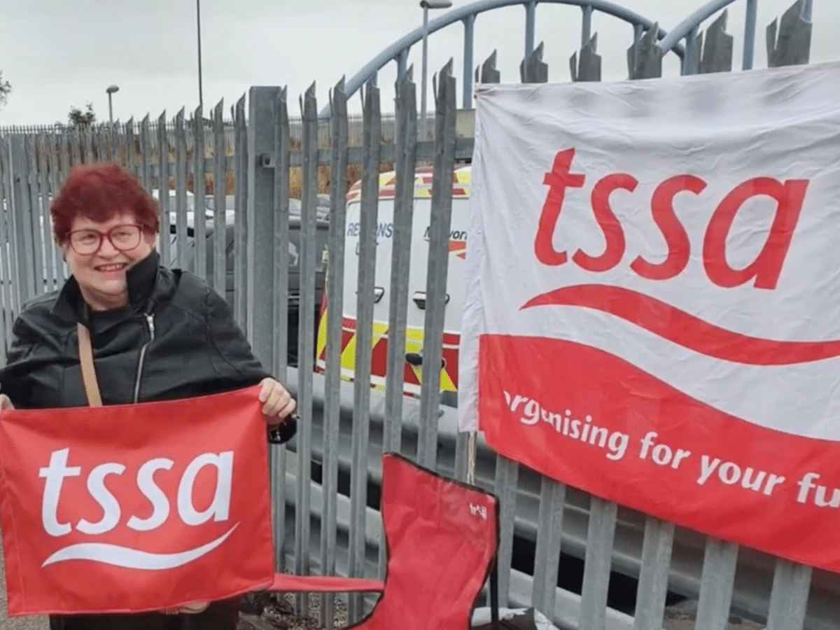 Expelled TSSA rail union member calls for investigation
