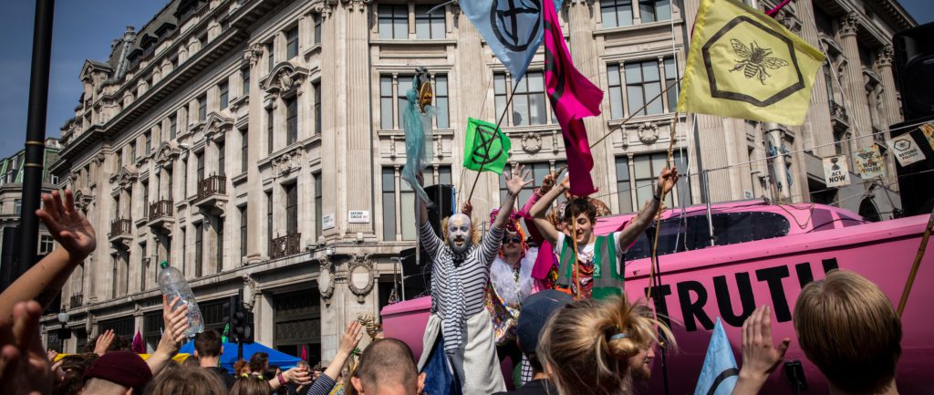 Global: How human rights defenders can pushback against their criminalization