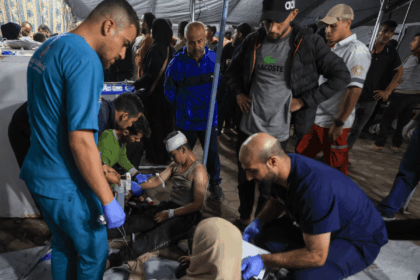 Israel kills entire families in new massacres