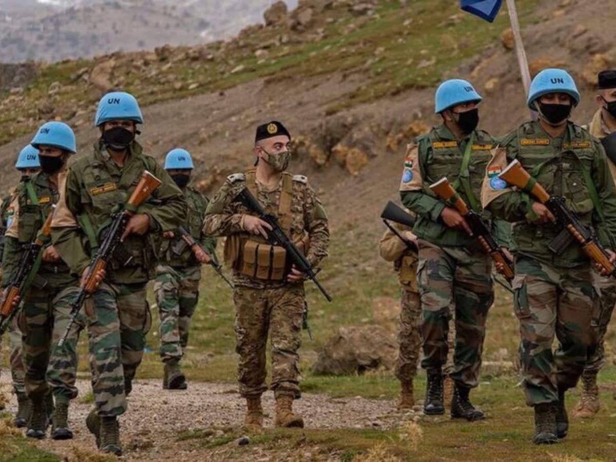 UNIFIL—Israeli tanks fire on UN peacekeepers in South Lebanon
