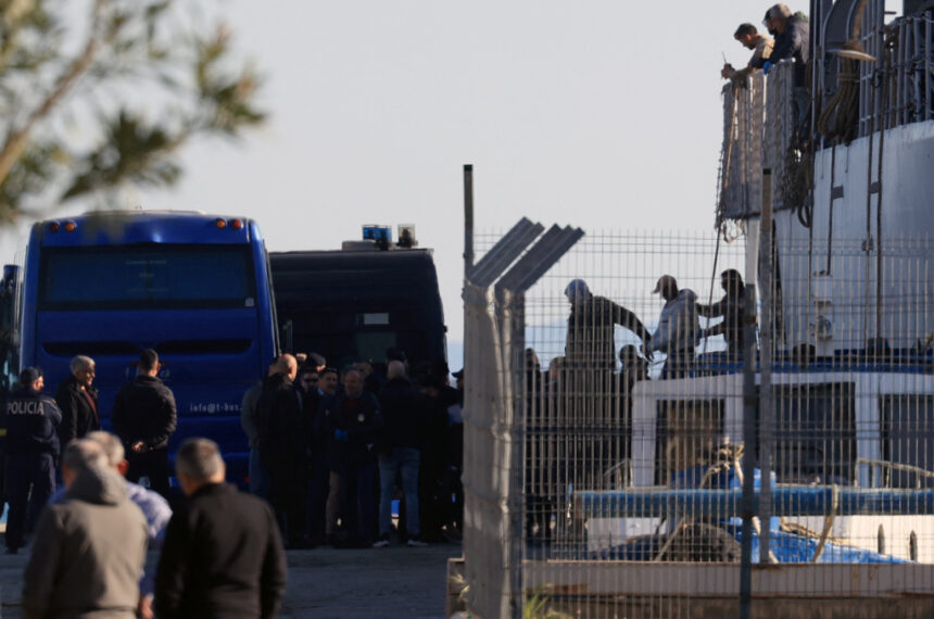 EU: Ministers propose unprecedented detention, sanctions, and stripping of rights based on migration status