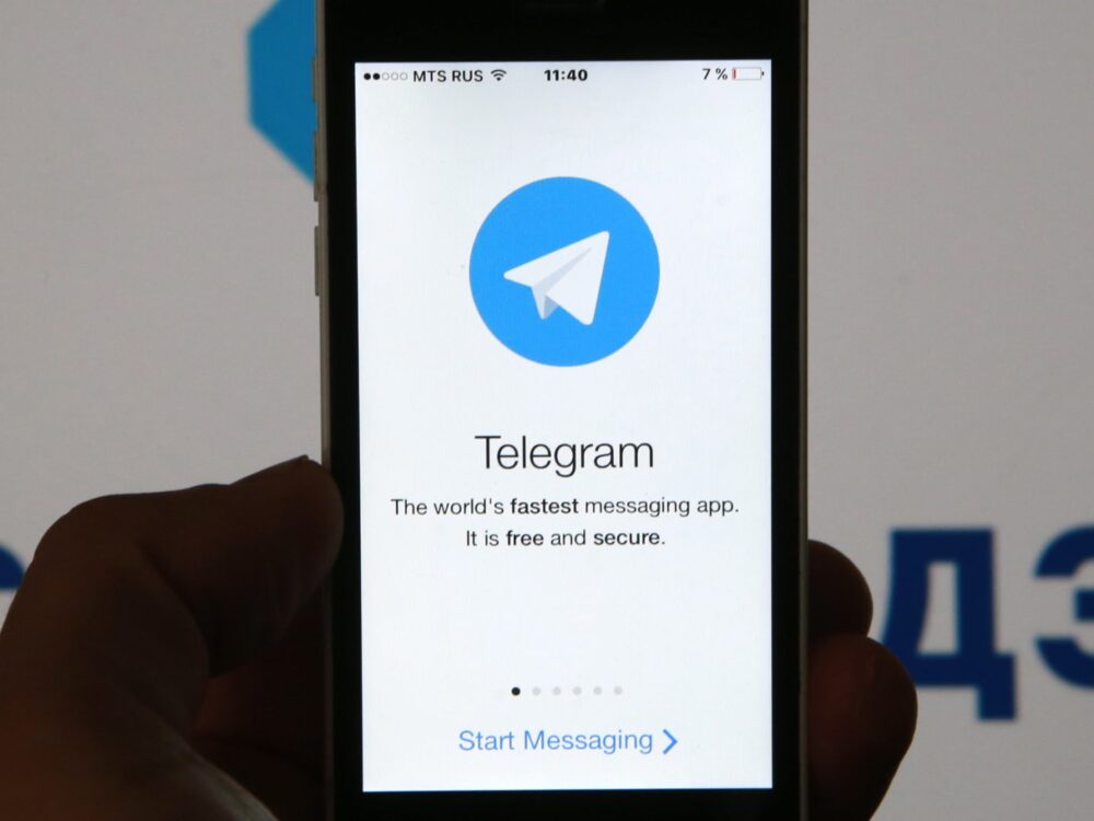 Russia: “Slowing down” of Telegram messaging app another blow for freedom of expression