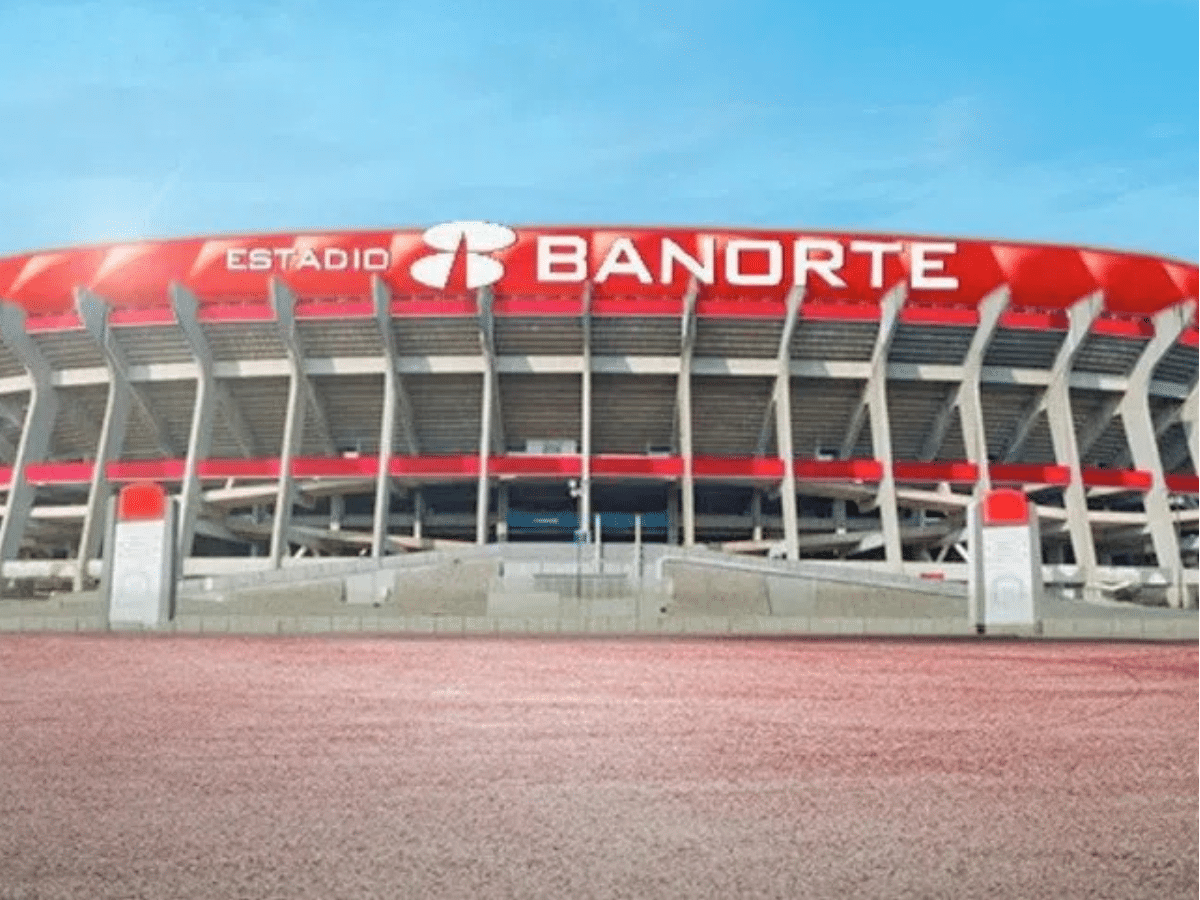 Football fan dies at reopening of Azteca Stadium