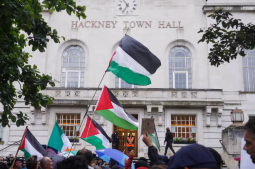 Hackney Independent Socialists build their own vision