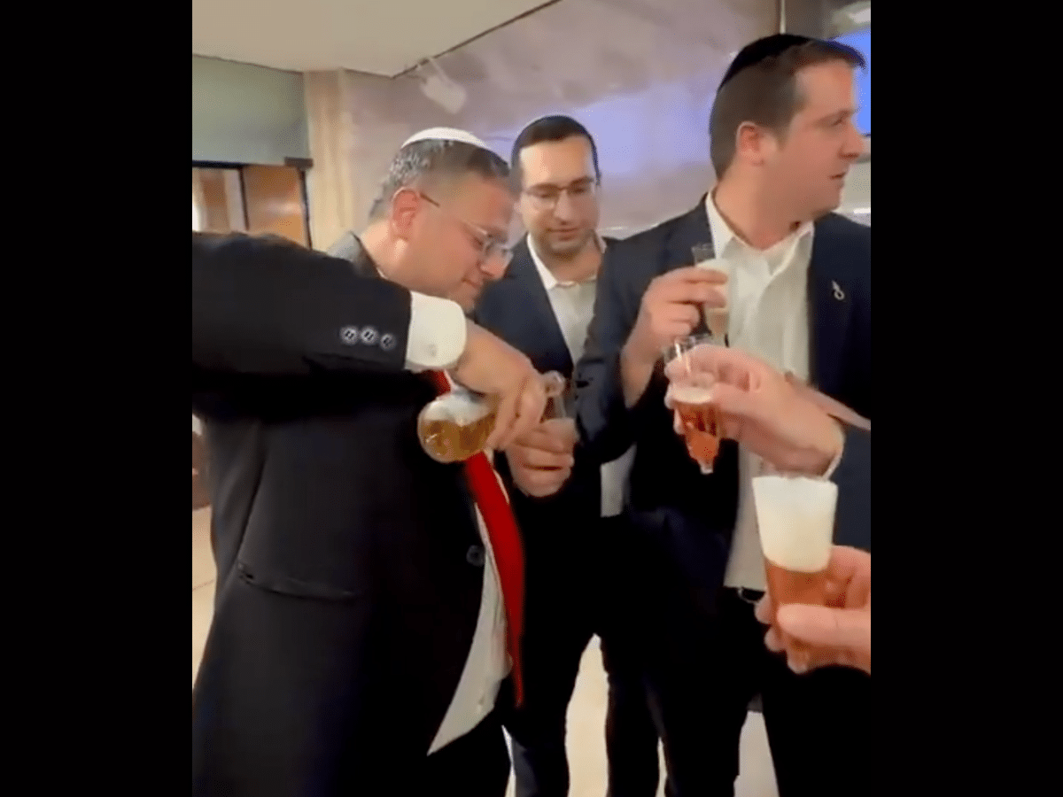 Israel passes death penalty for Palestinians