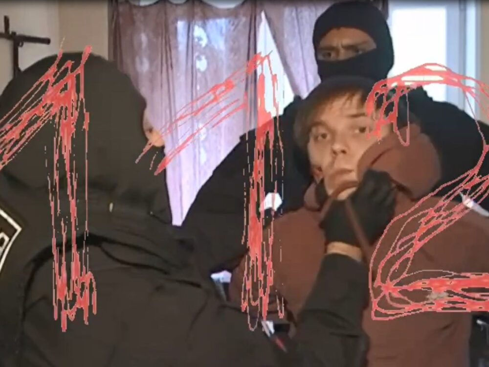 Russia: Poets jailed for public reading of their works are prisoners of conscience