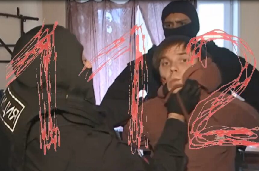 Russia: Poets jailed for public reading of their works are prisoners of conscience