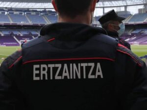 Read more about the article Basque police brutally beat Palestine activists after they return from Israeli prison