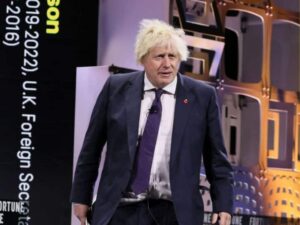 Read more about the article Boris offered a “top five job” to back remaining in EU before he ultimately ran for leader