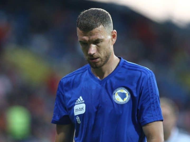 Read more about the article “Adults never learn” — football star’s anti-genocide letter to kids