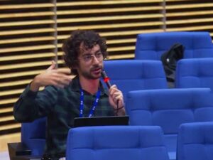 Read more about the article Italian journalist sues