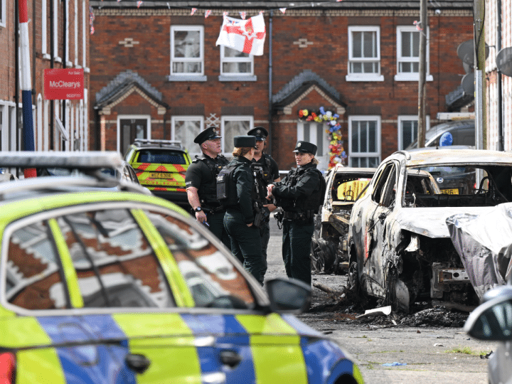 Read more about the article Politicians and commenters condemn white riots following Belfast stabbing