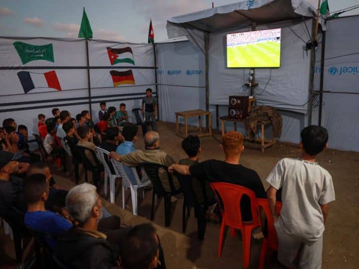 You are currently viewing Between World Cup stadiums and tents of the displaced in Gaza