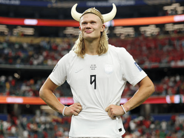 You are currently viewing Haaland eclipses Messi and Ronaldo with speed of 60 goal milestone